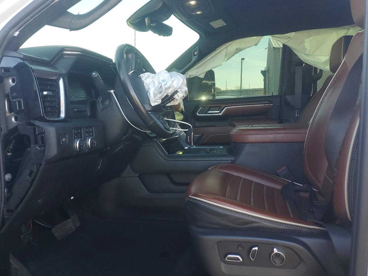 2024 GMC Sierra