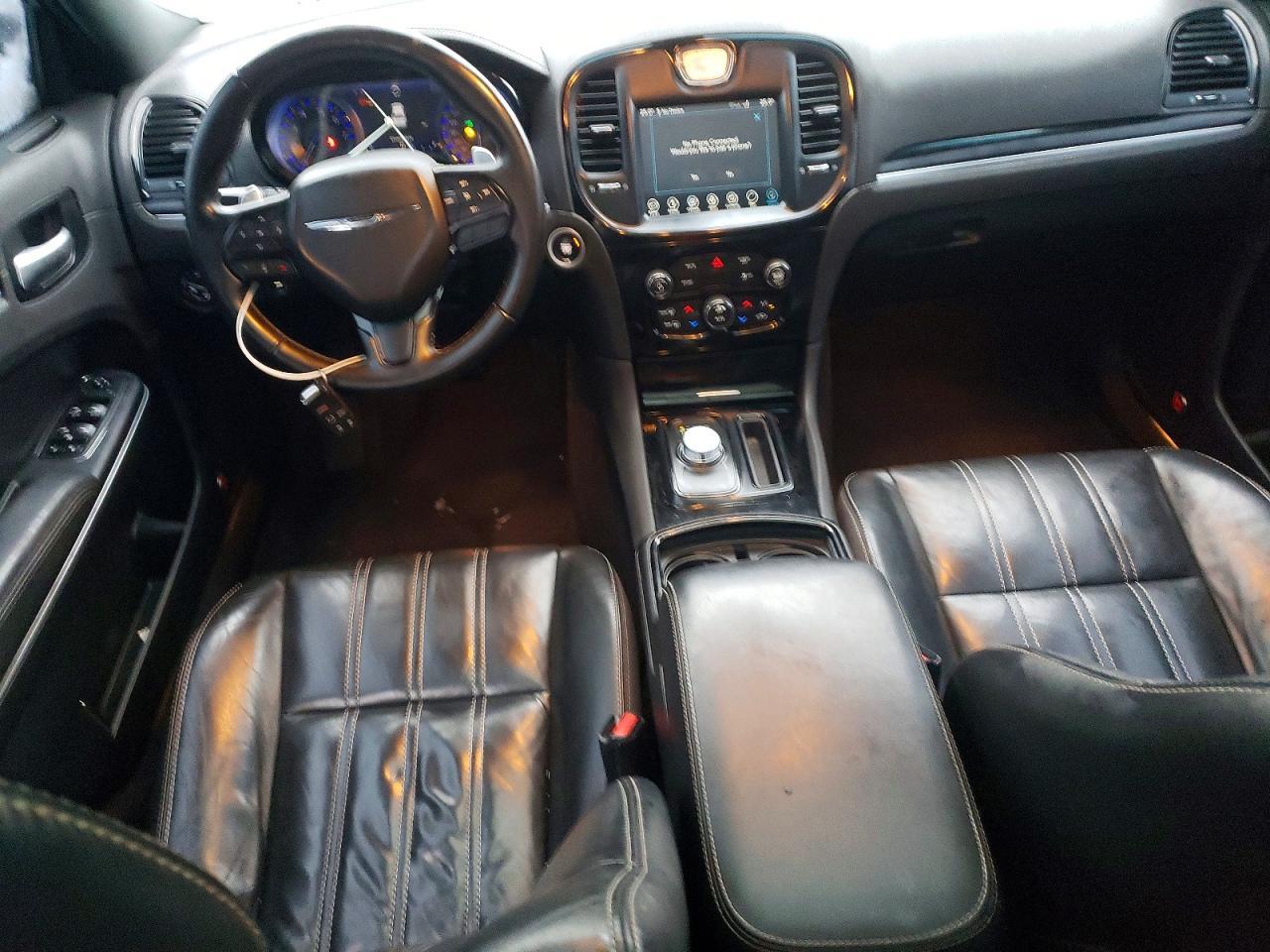 2018 CHRYSLER 300