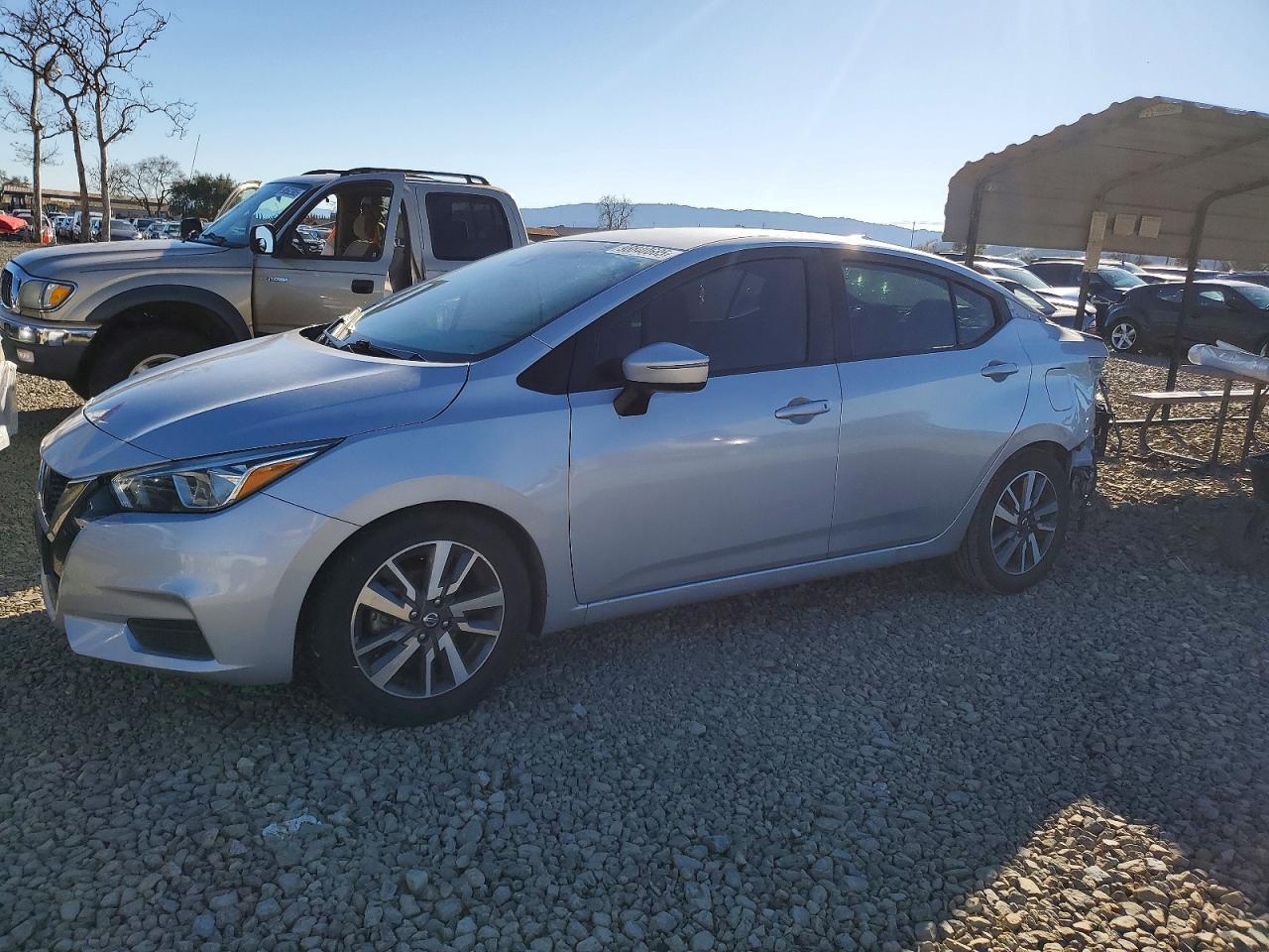 2020 NISSAN VERSA
