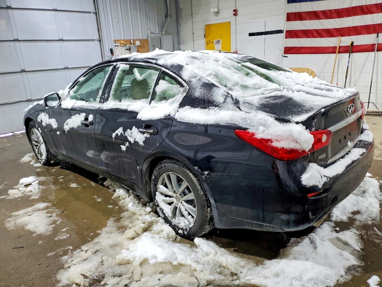 2015 INFINITI Q50