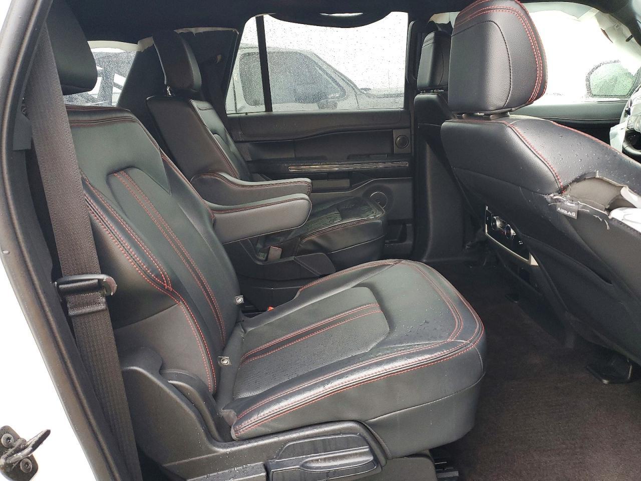 2022 FORD Expedition
