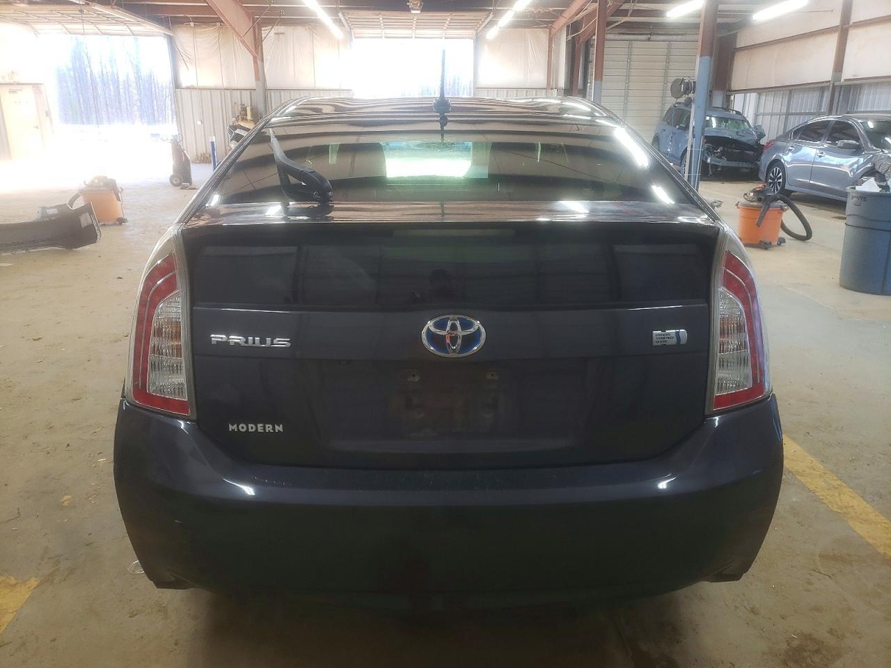 2013 TOYOTA PRIUS
