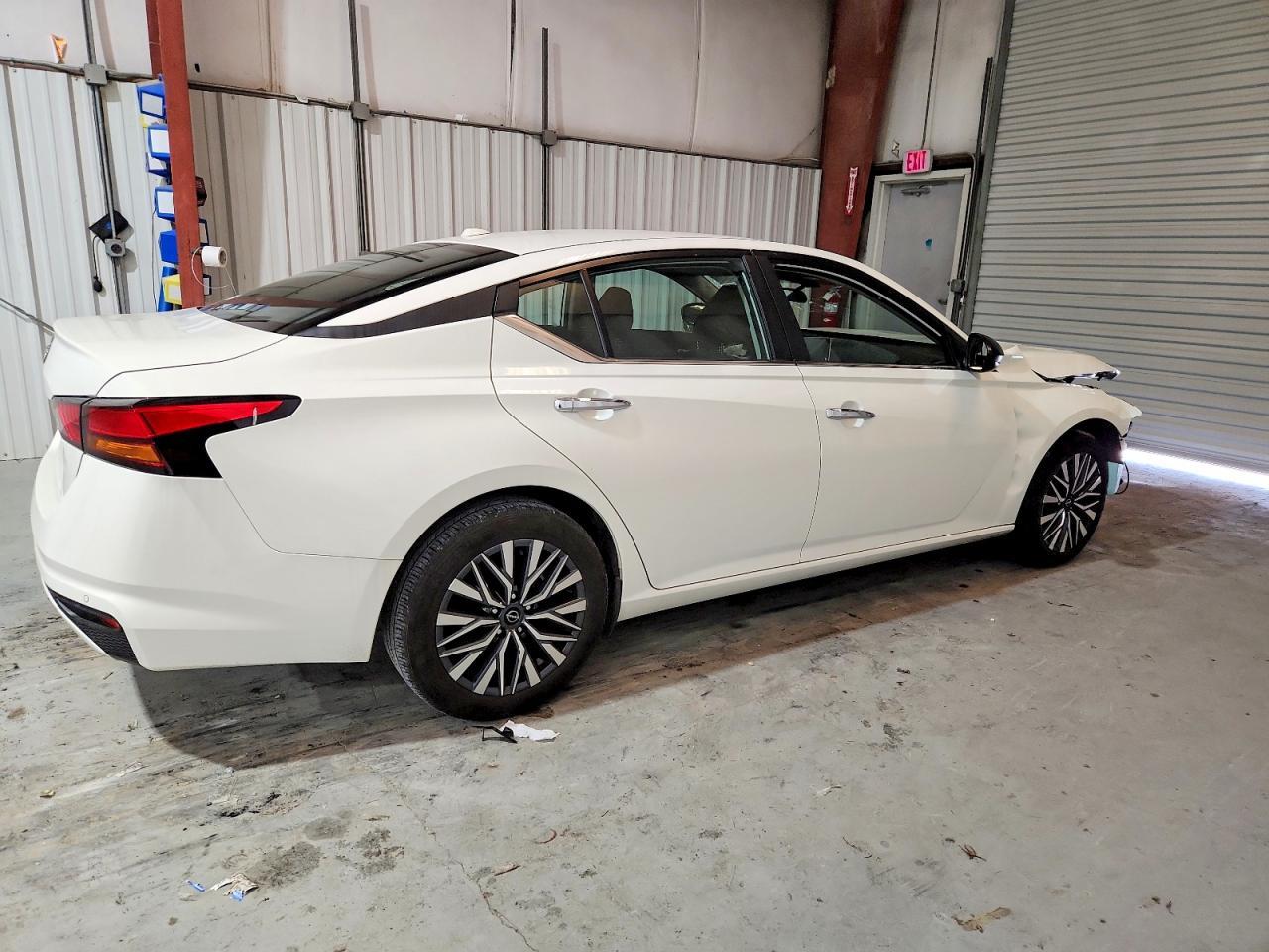 2025 NISSAN ALTIMA