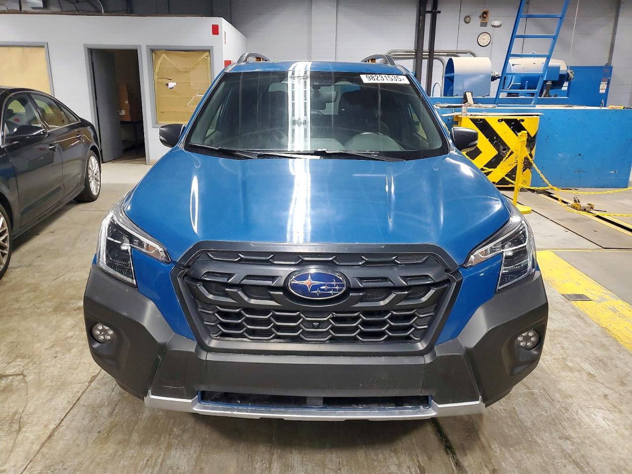 2023 SUBARU FORESTER