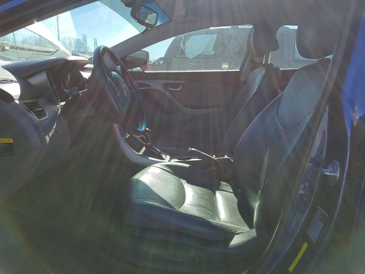 2015 HYUNDAI ELANTRA