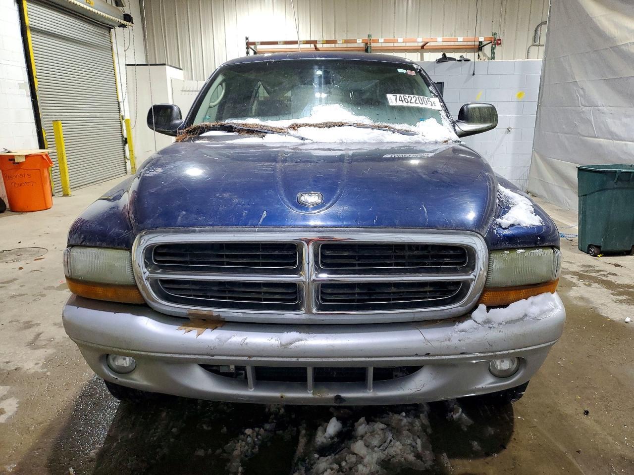 2003 DODGE Dakota