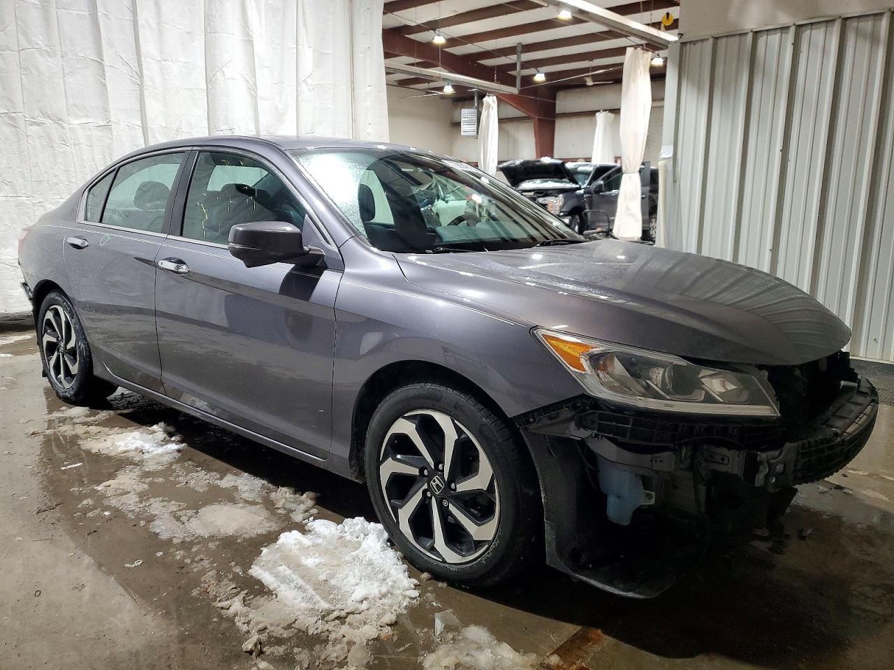 2016 HONDA ACCORD