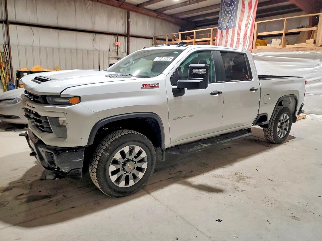 2025 CHEVROLET Silverado