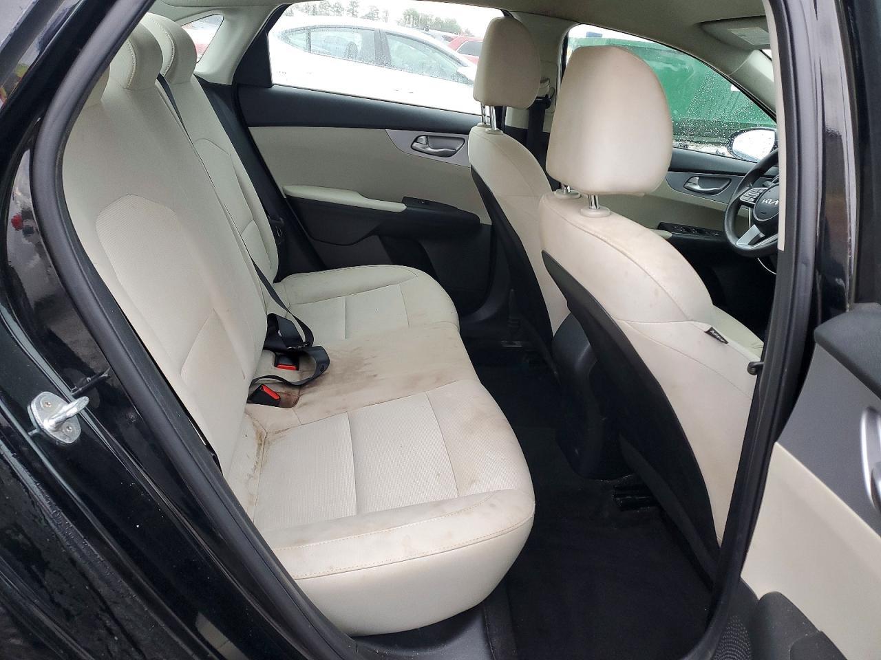 2023 KIA FORTE