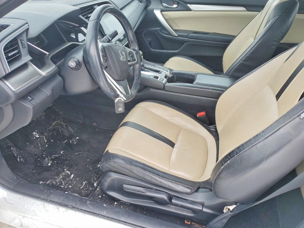 2016 HONDA CIVIC