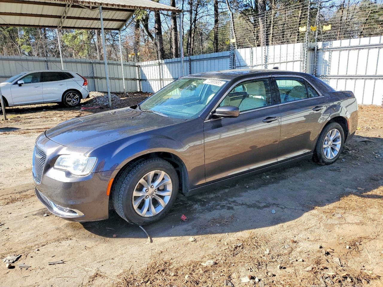 2015 CHRYSLER 300