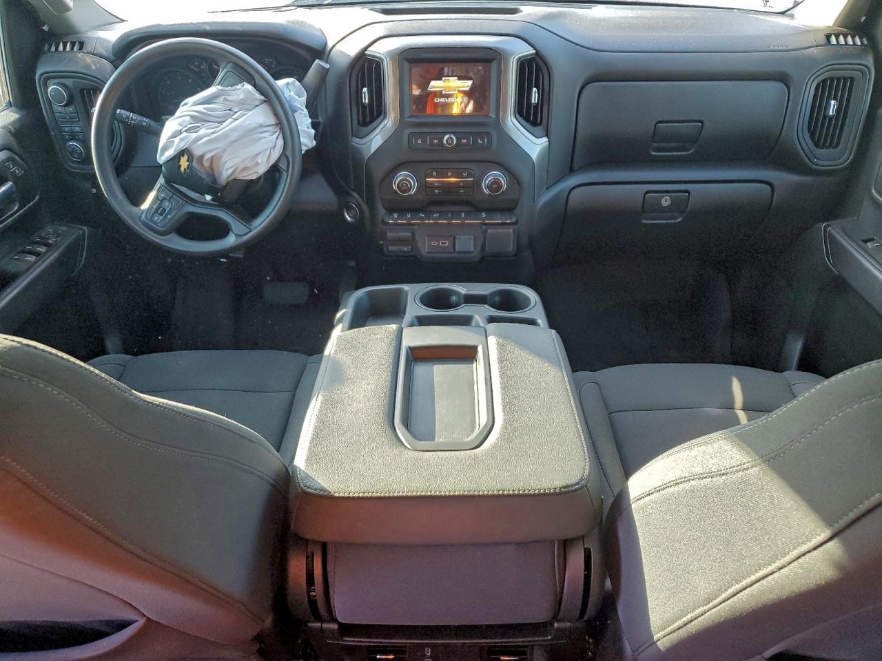 2025 CHEVROLET Silverado