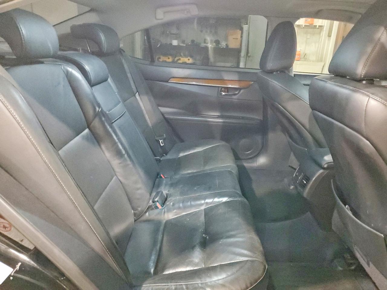 2014 LEXUS ES 300H