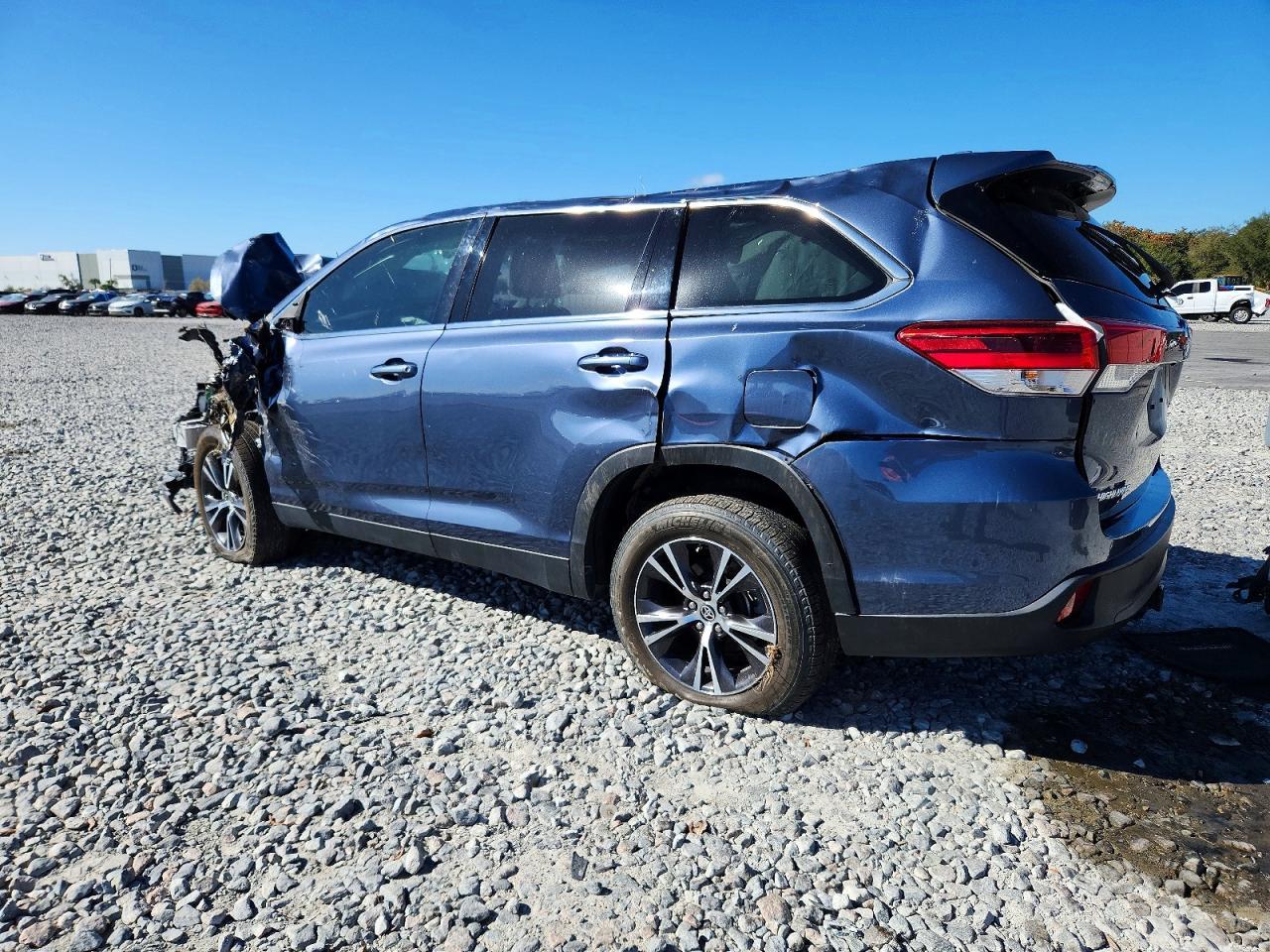 2019 TOYOTA HIGHLANDER