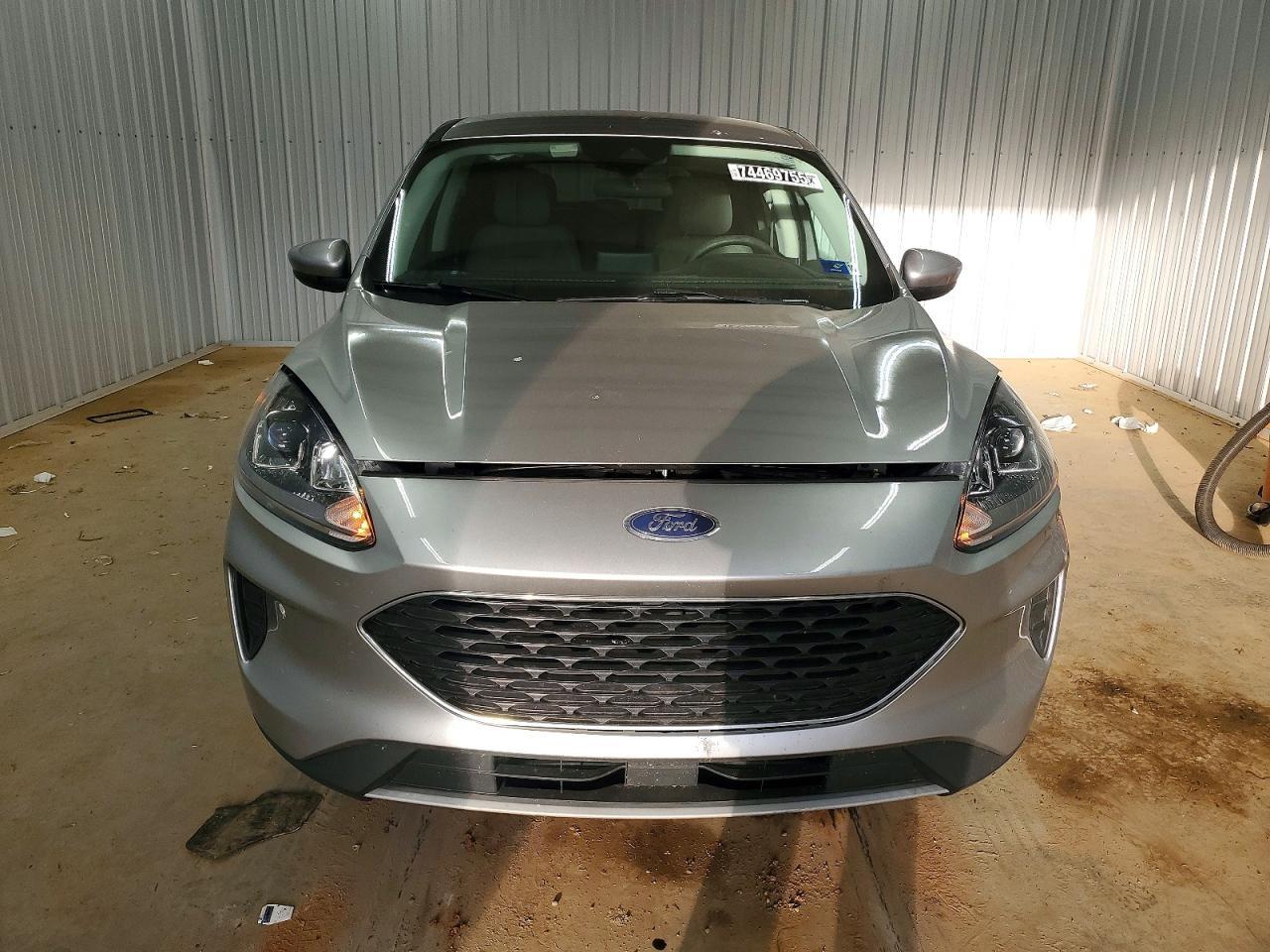 2021 FORD ESCAPE