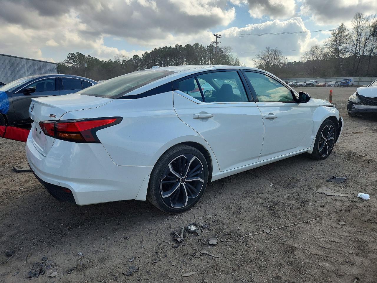 2024 NISSAN ALTIMA