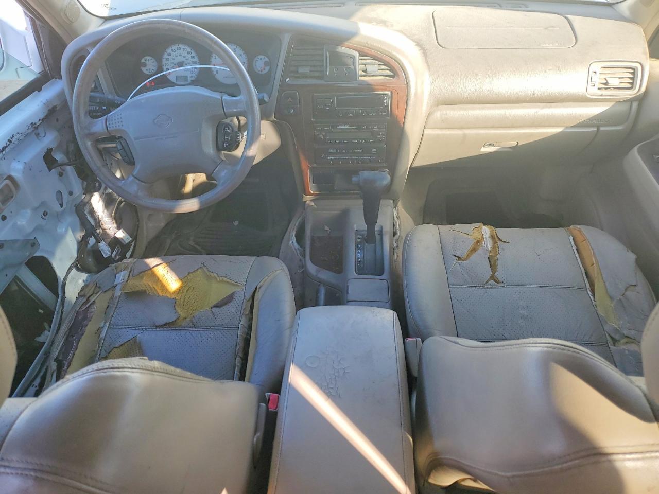 2001 NISSAN PATHFINDER