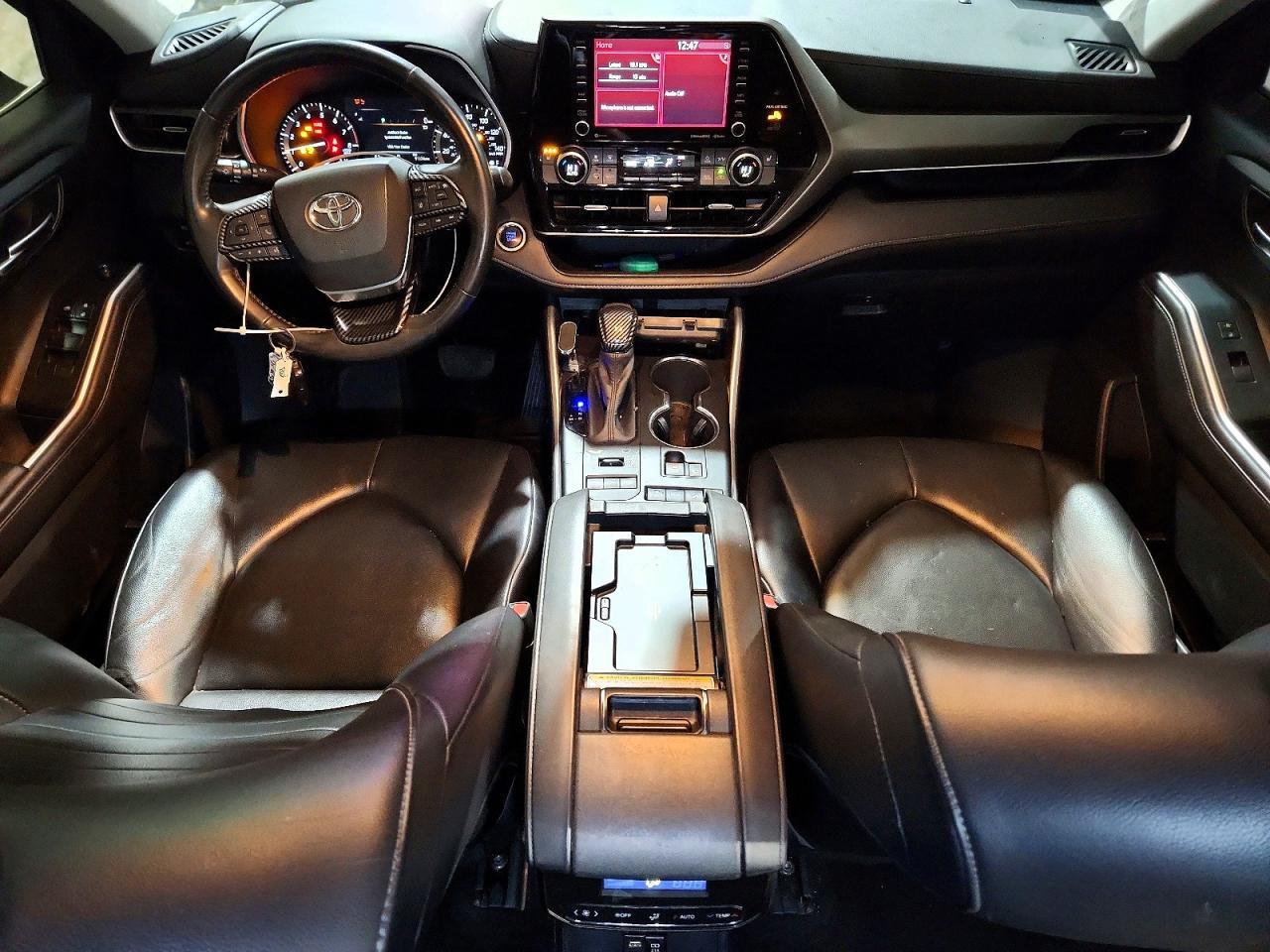 2020 TOYOTA HIGHLANDER
