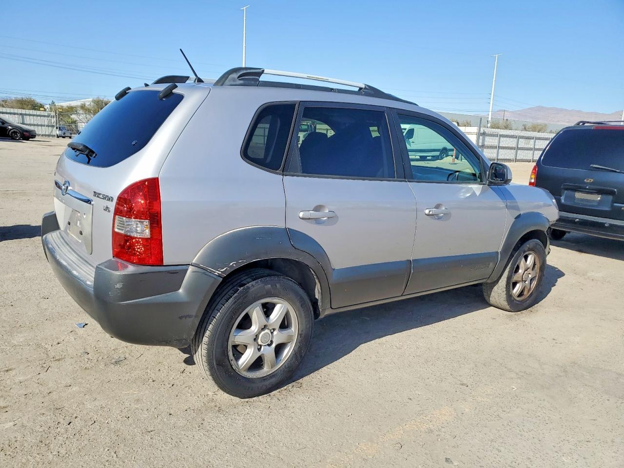 2005 HYUNDAI TUCSON