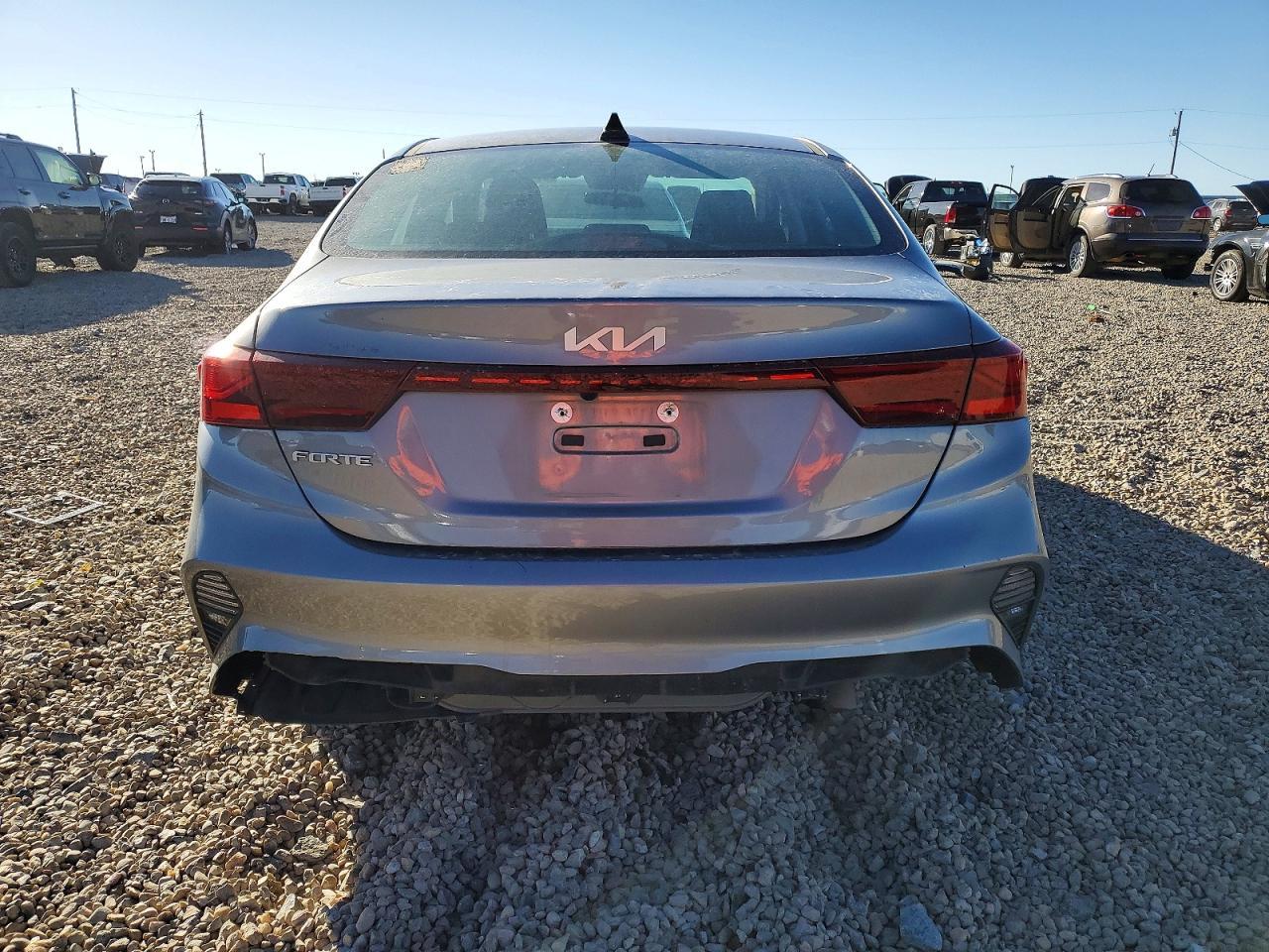 2024 KIA FORTE