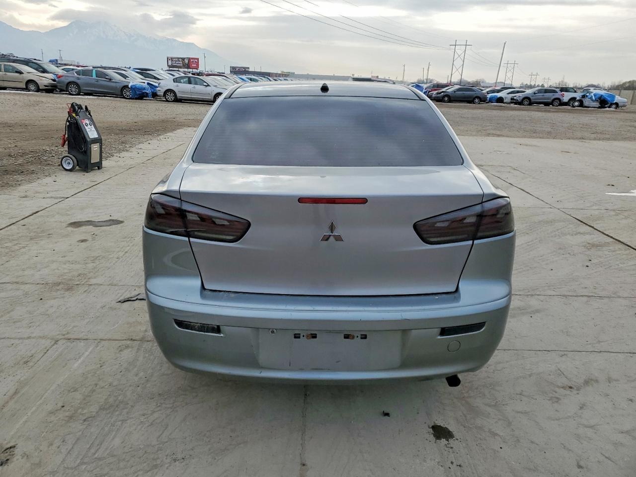 2015 MITSUBISHI LANCER