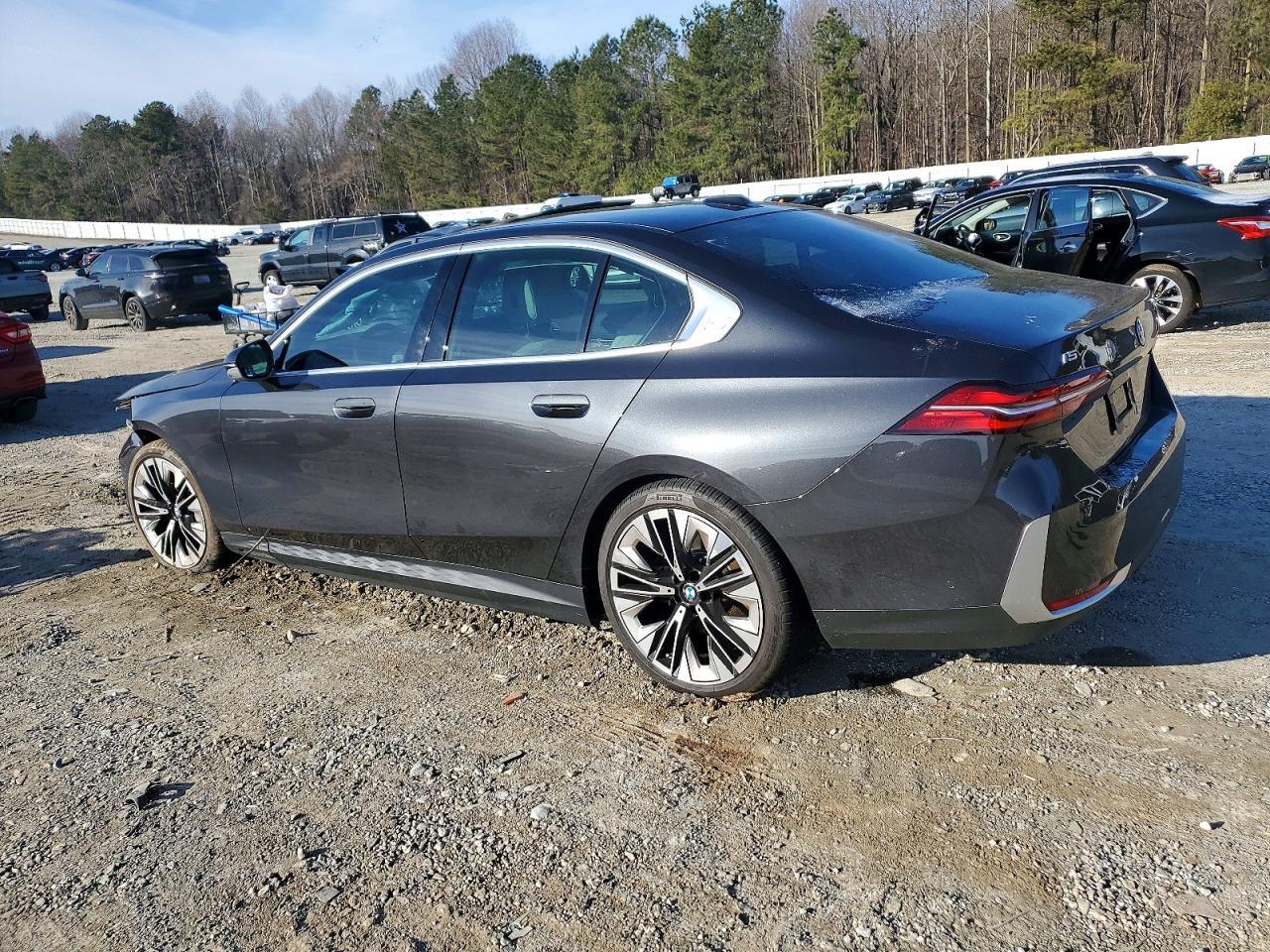 2026 BMW i5