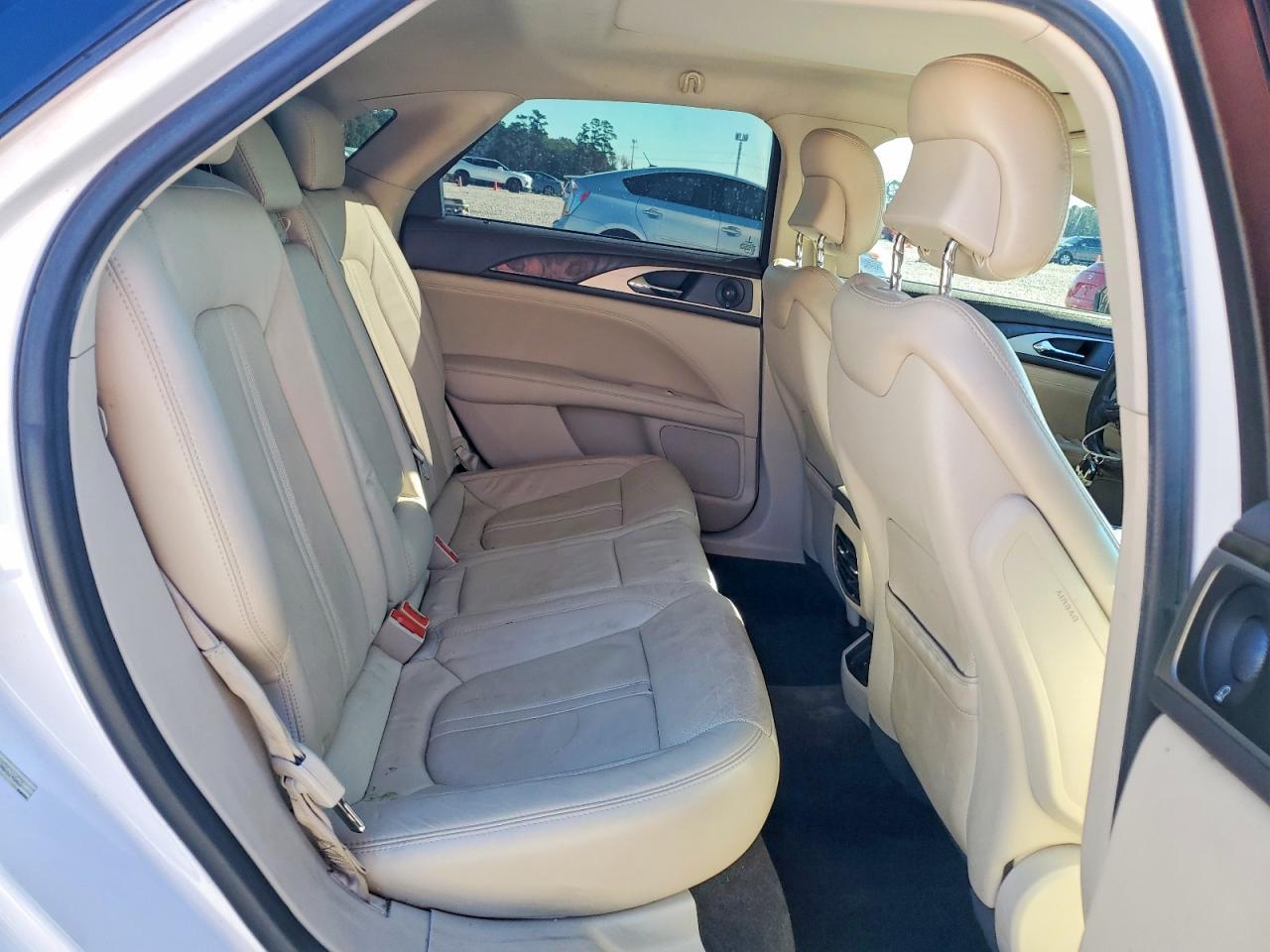 2017 LINCOLN MKZ