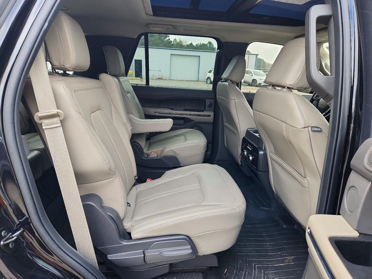 2021 FORD Expedition
