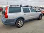 2004 VOLVO XC70