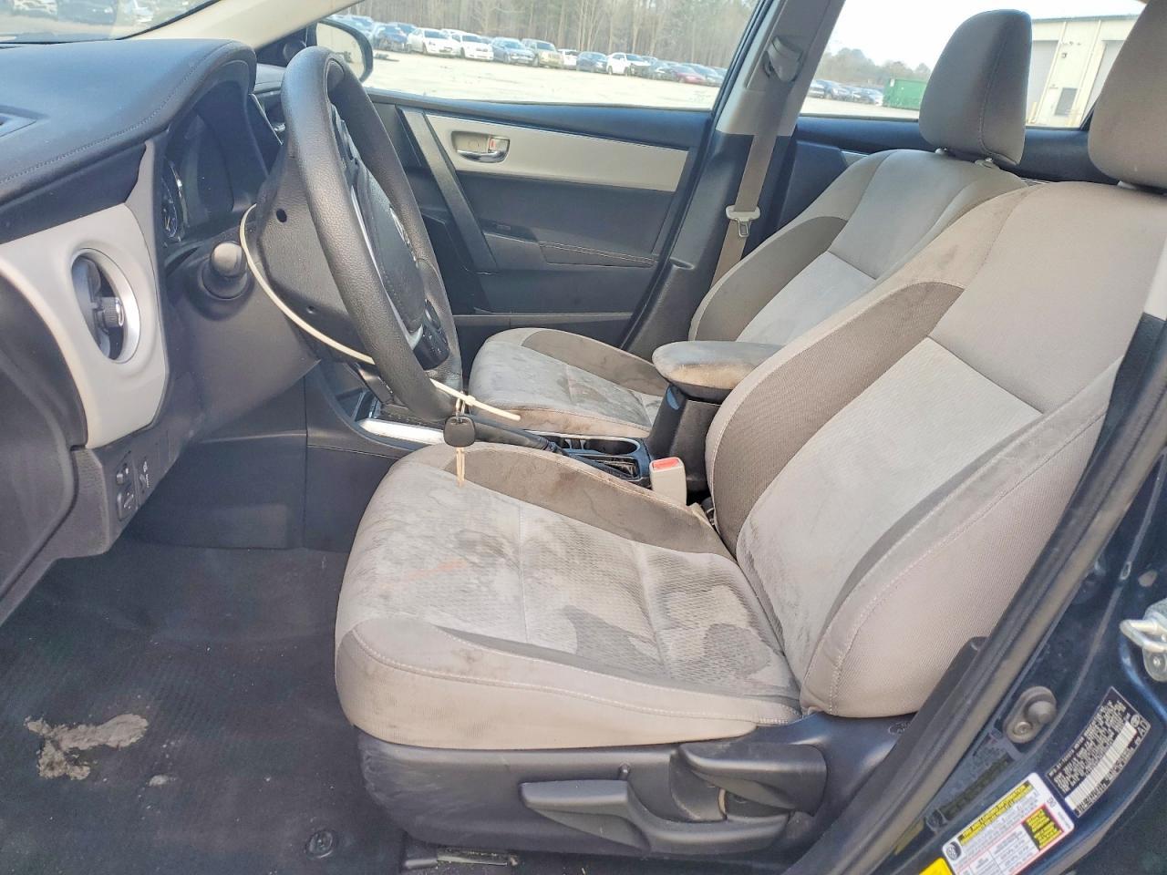 2019 TOYOTA COROLLA