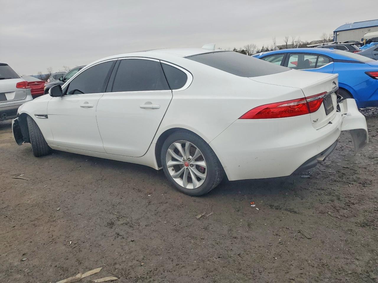 2019 JAGUAR XF