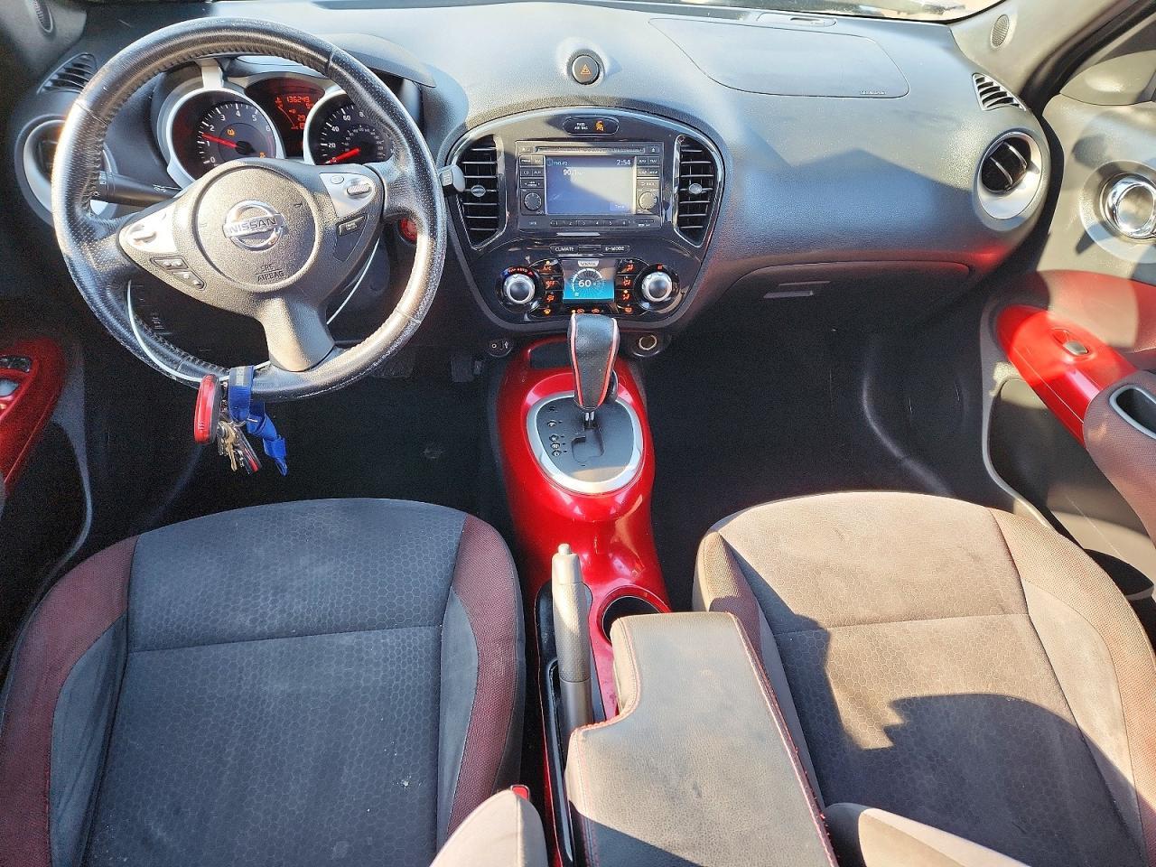 2011 NISSAN Juke