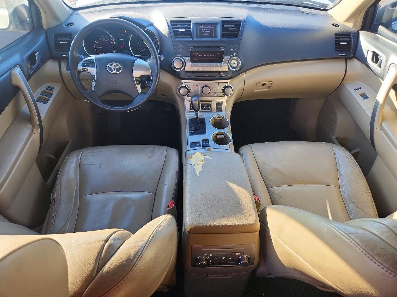 2012 TOYOTA HIGHLANDER