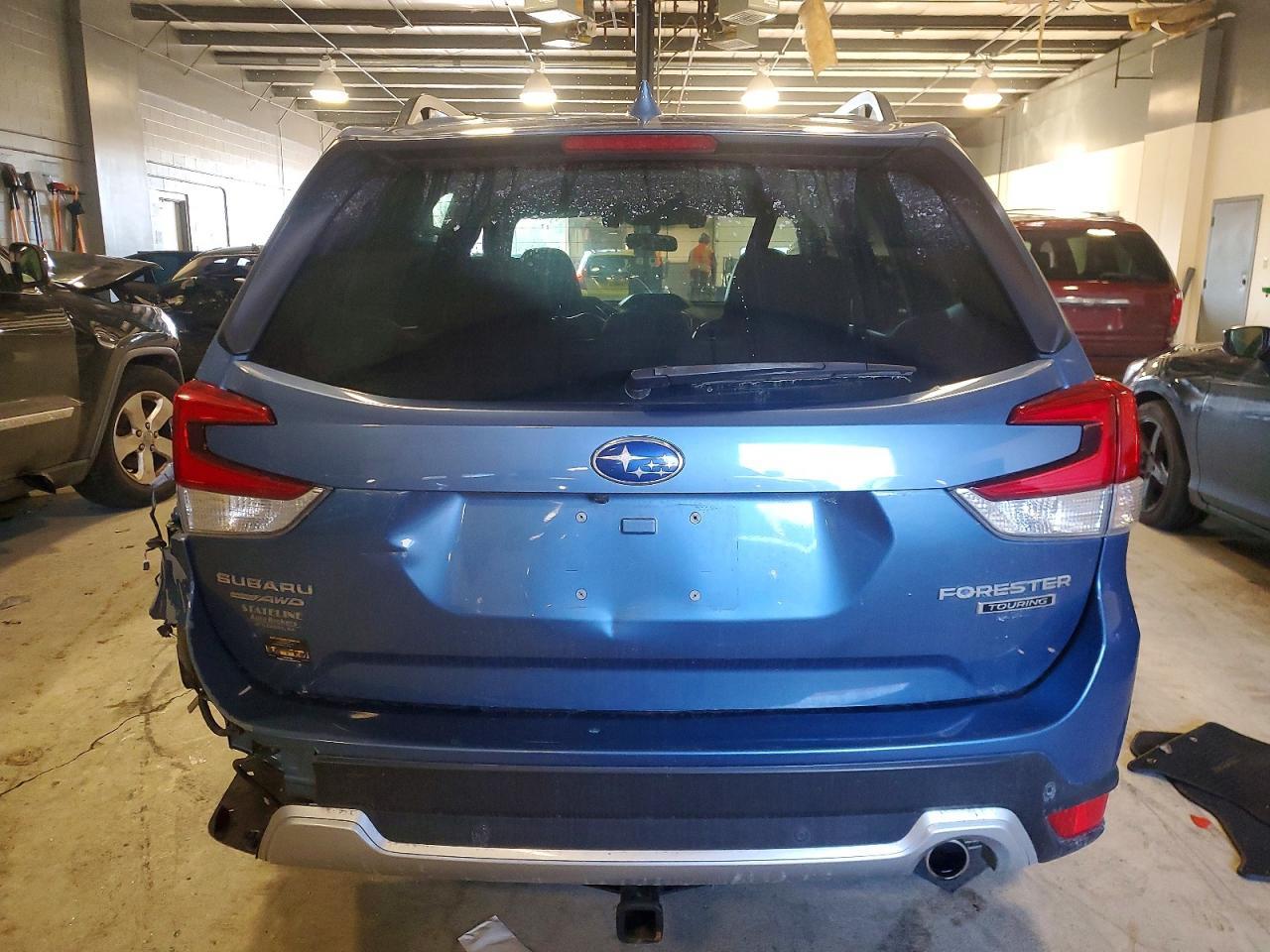 2020 SUBARU FORESTER