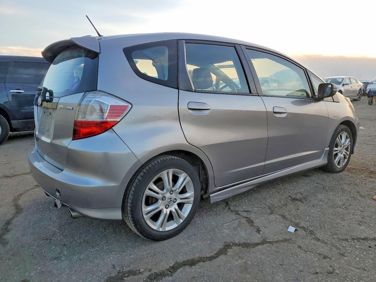 2009 HONDA FIT