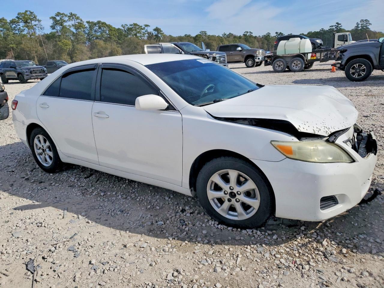 2011 TOYOTA CAMRY