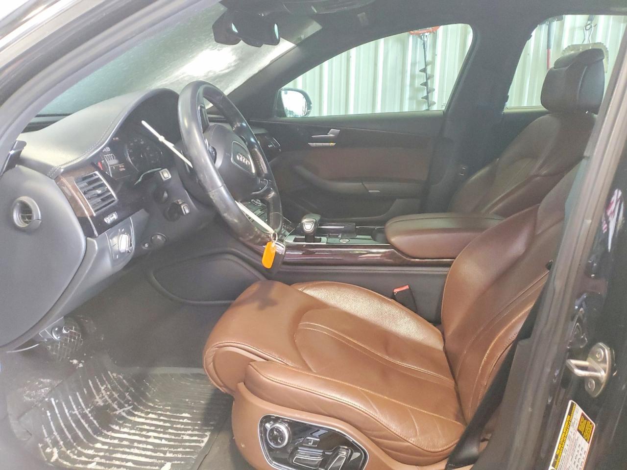 2013 AUDI A8