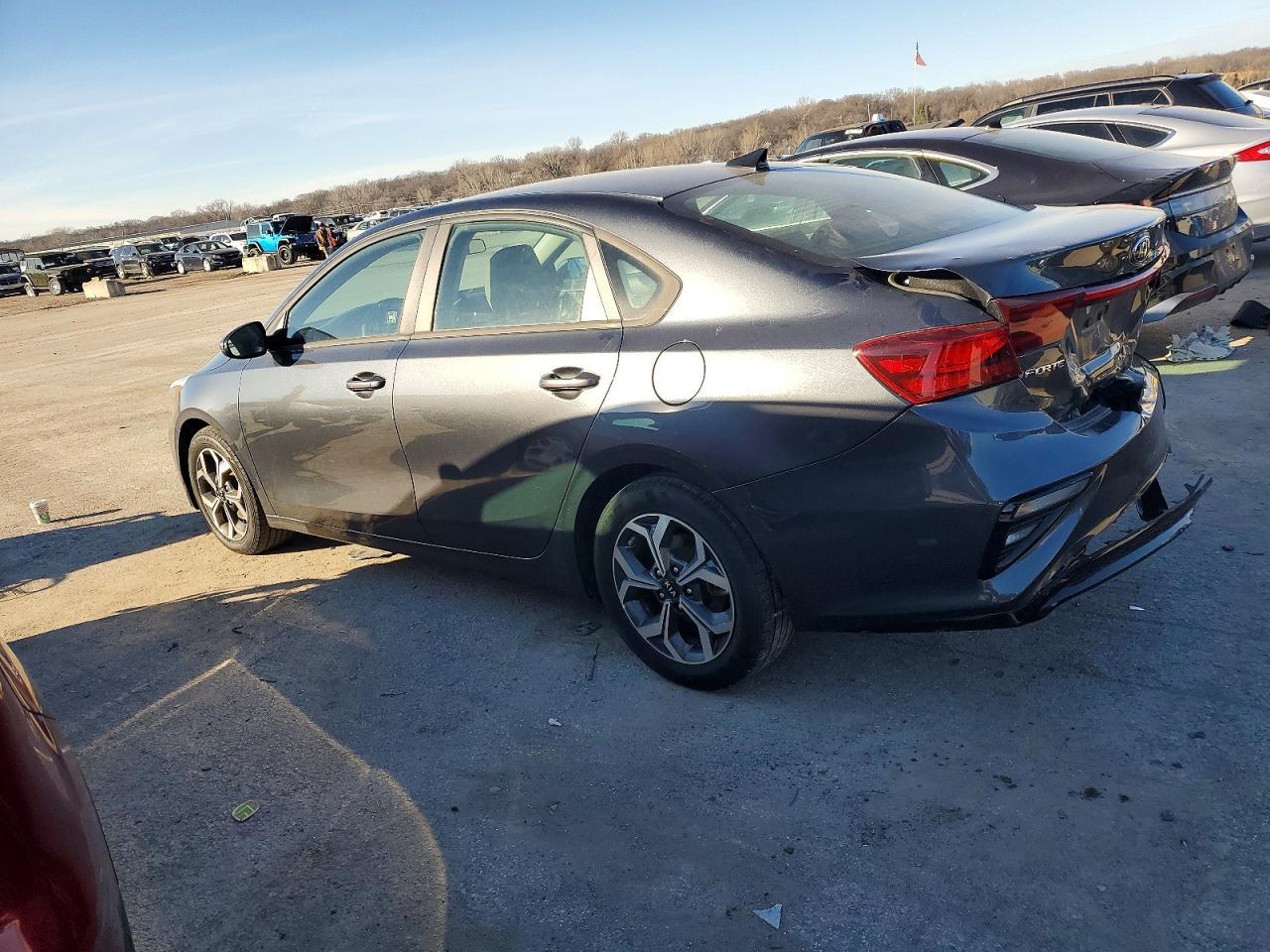 2021 KIA FORTE