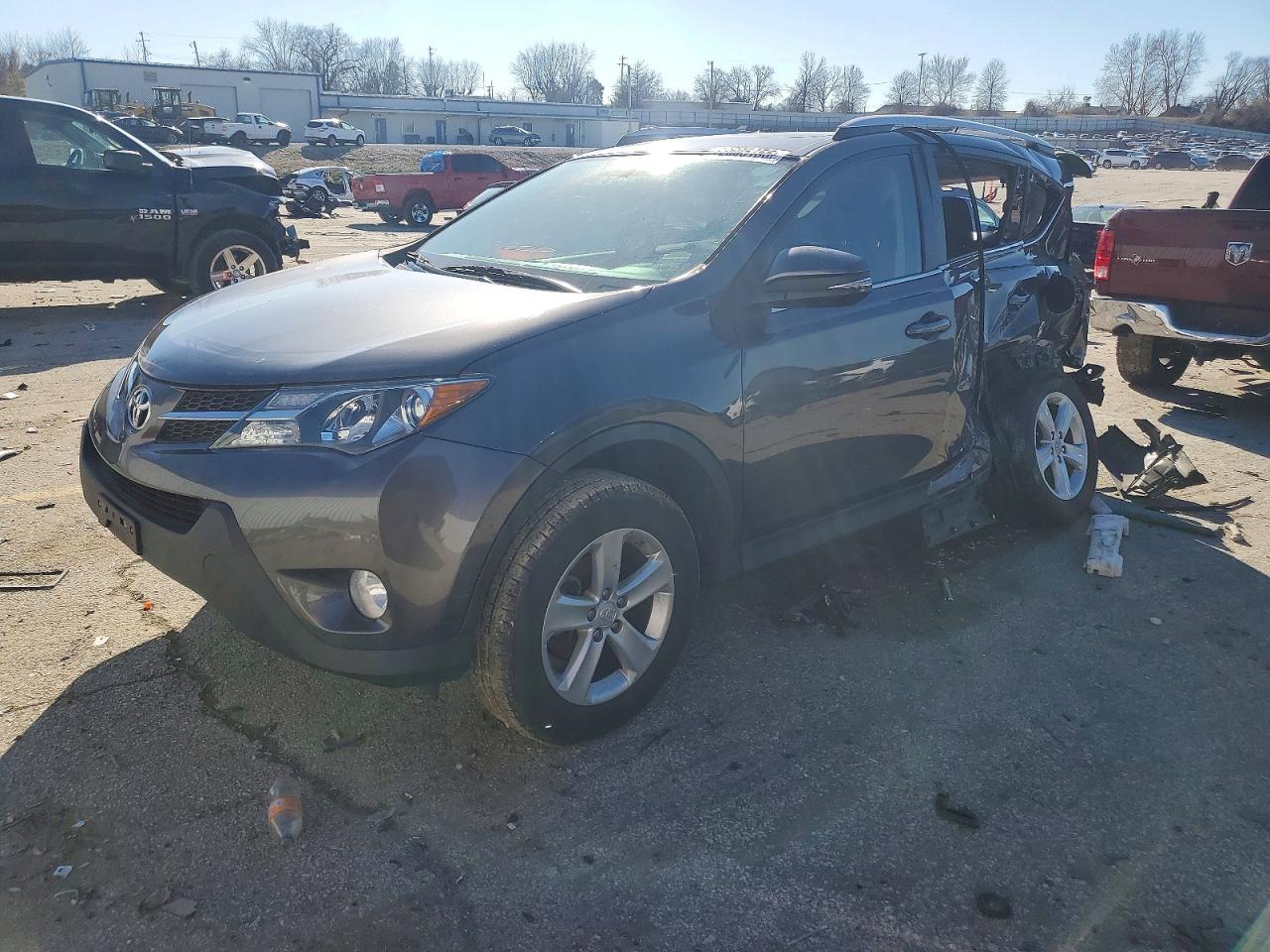 2013 TOYOTA RAV4