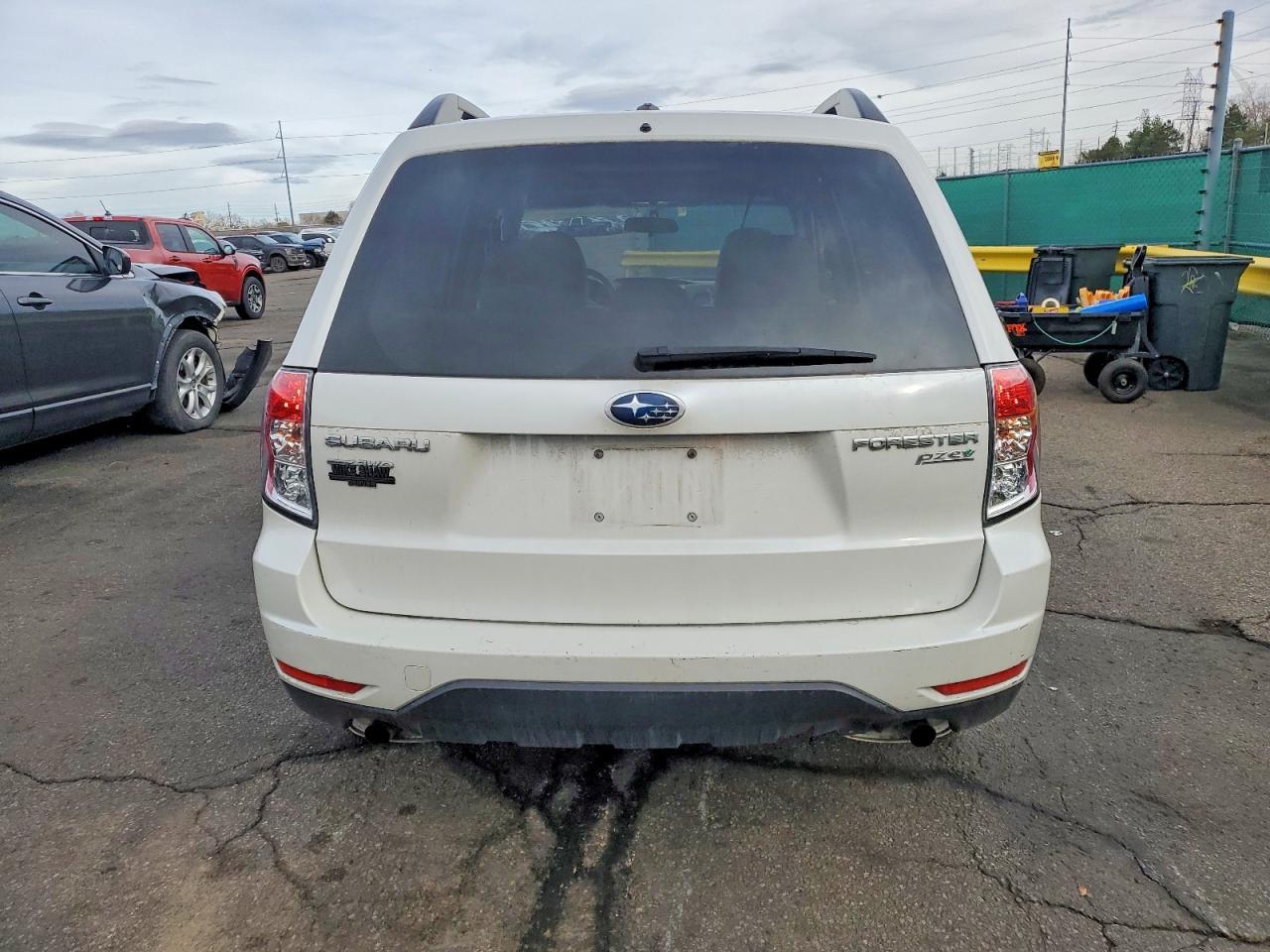 2011 SUBARU FORESTER
