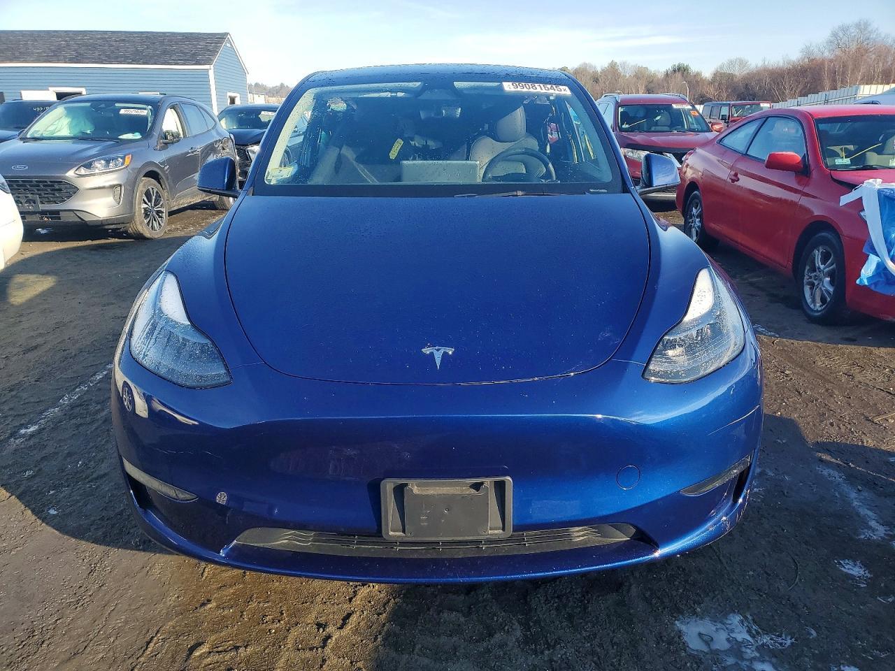 2024 TESLA MODEL Y