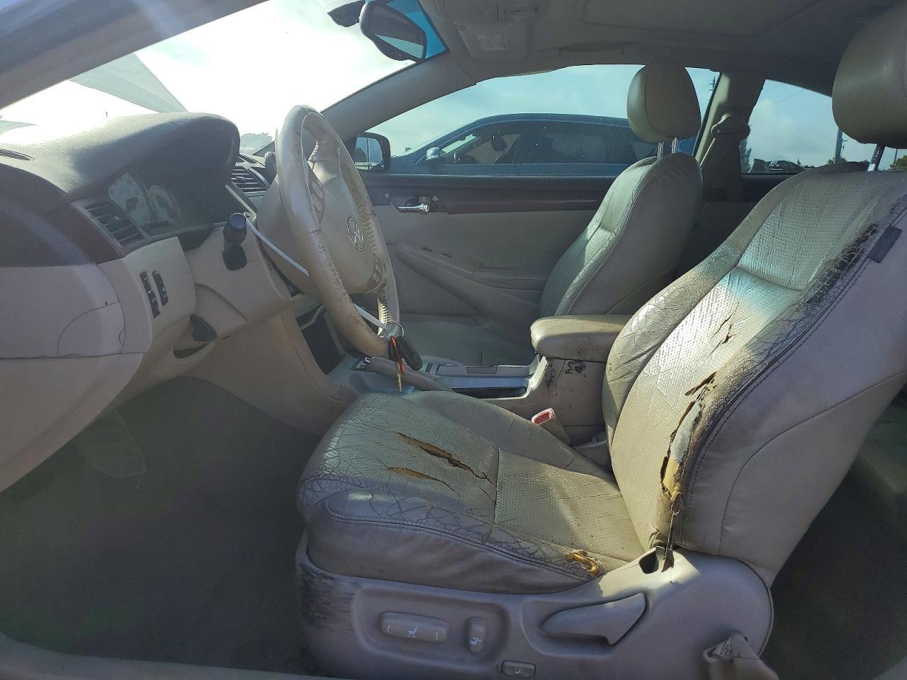 2004 TOYOTA CAMRY