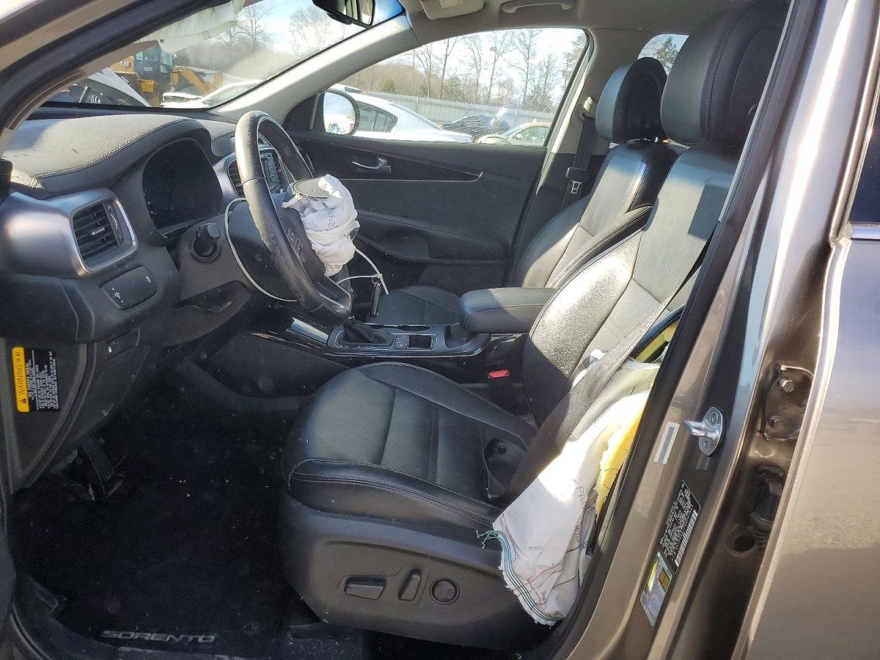 2016 KIA SORENTO
