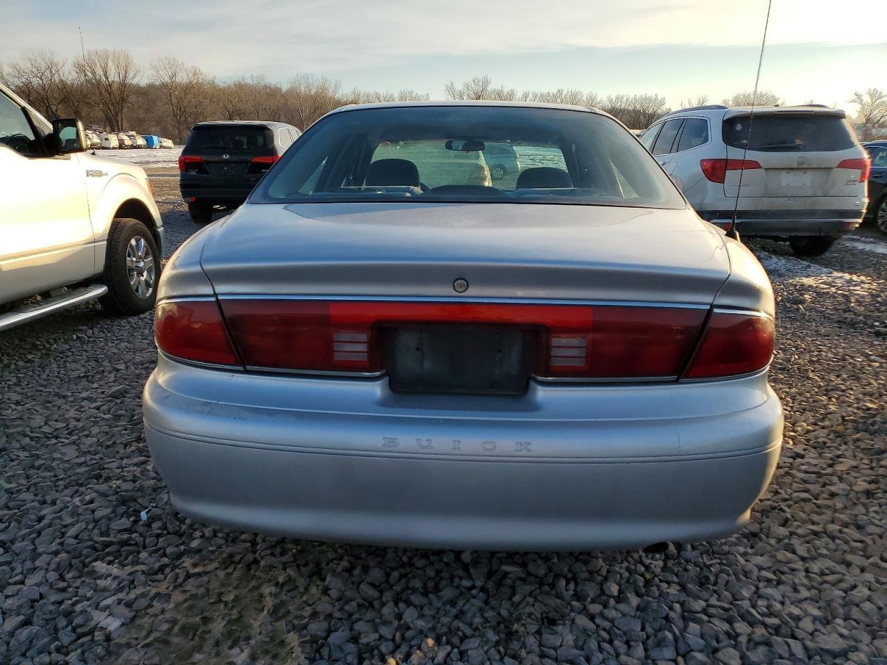 2003 BUICK Century