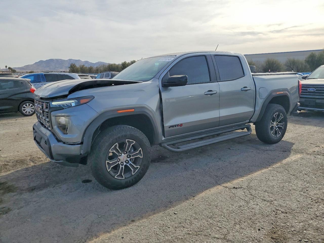 2024 GMC CANYON