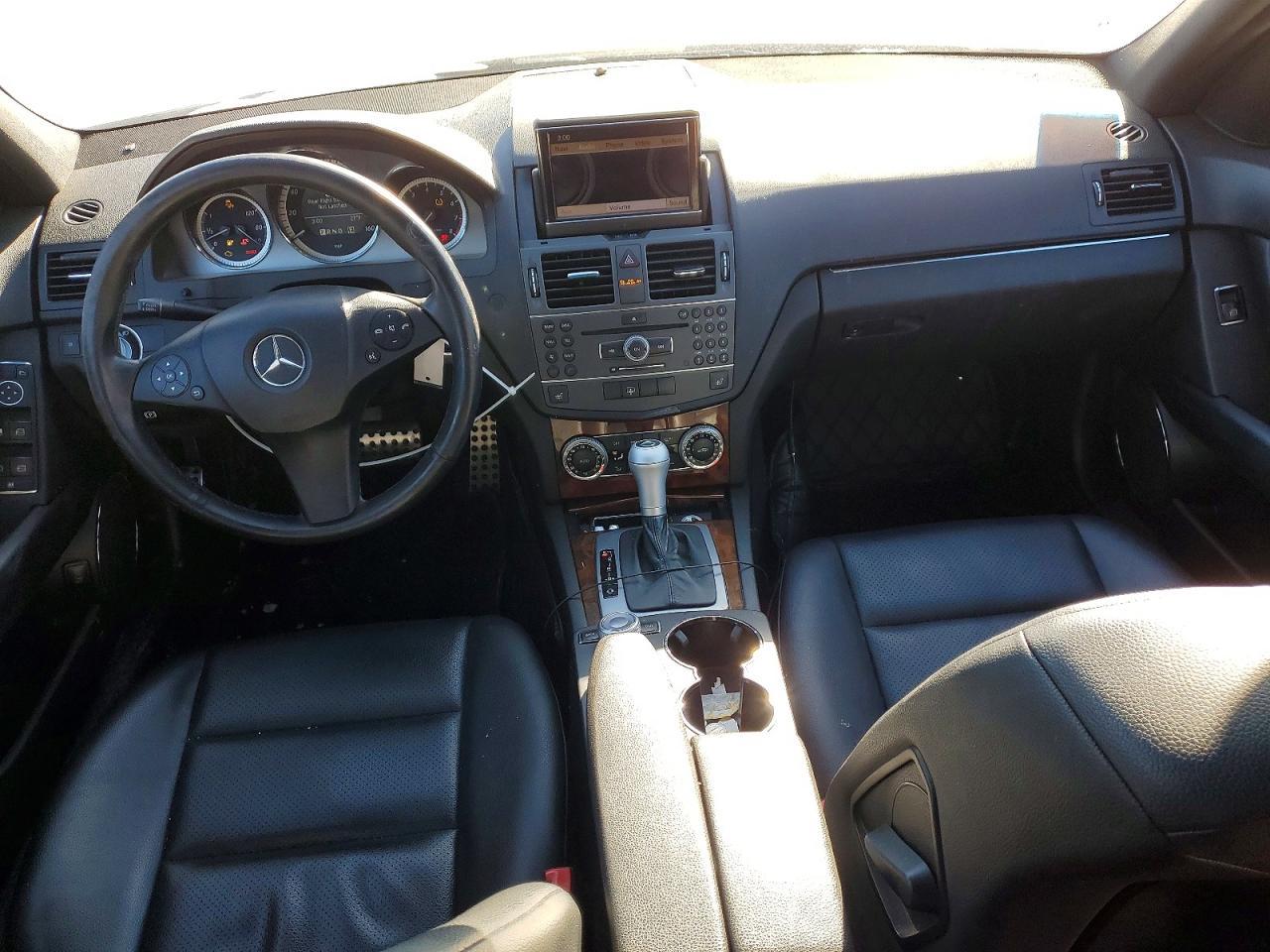 2011 MERCEDES-BENZ C-CLASS