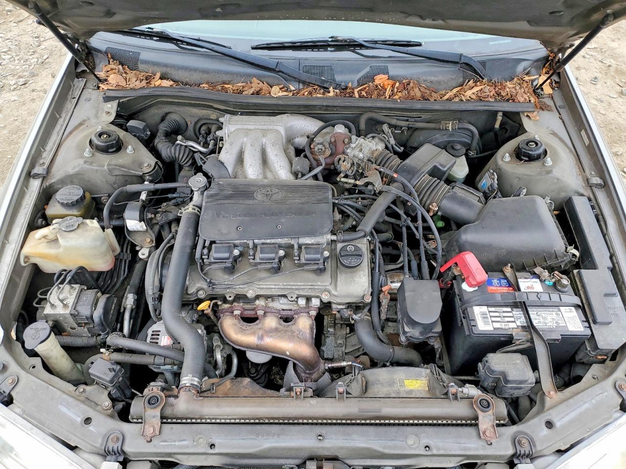 2001 TOYOTA CAMRY