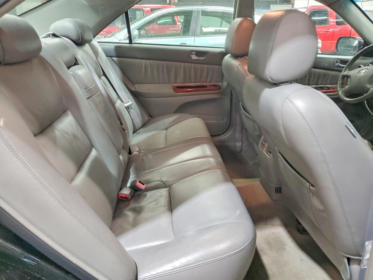 2004 TOYOTA CAMRY