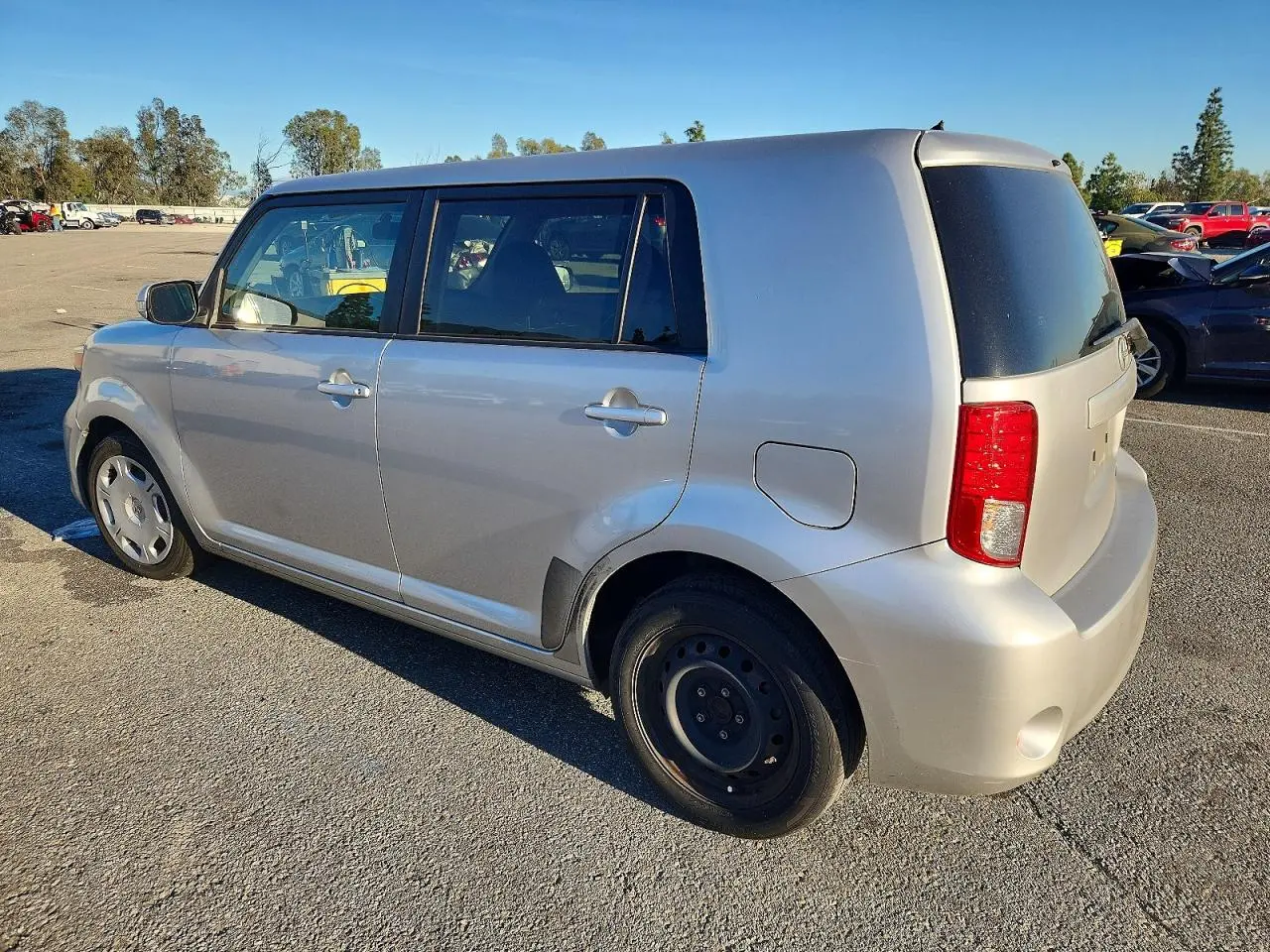 2012 TOYOTA SCION