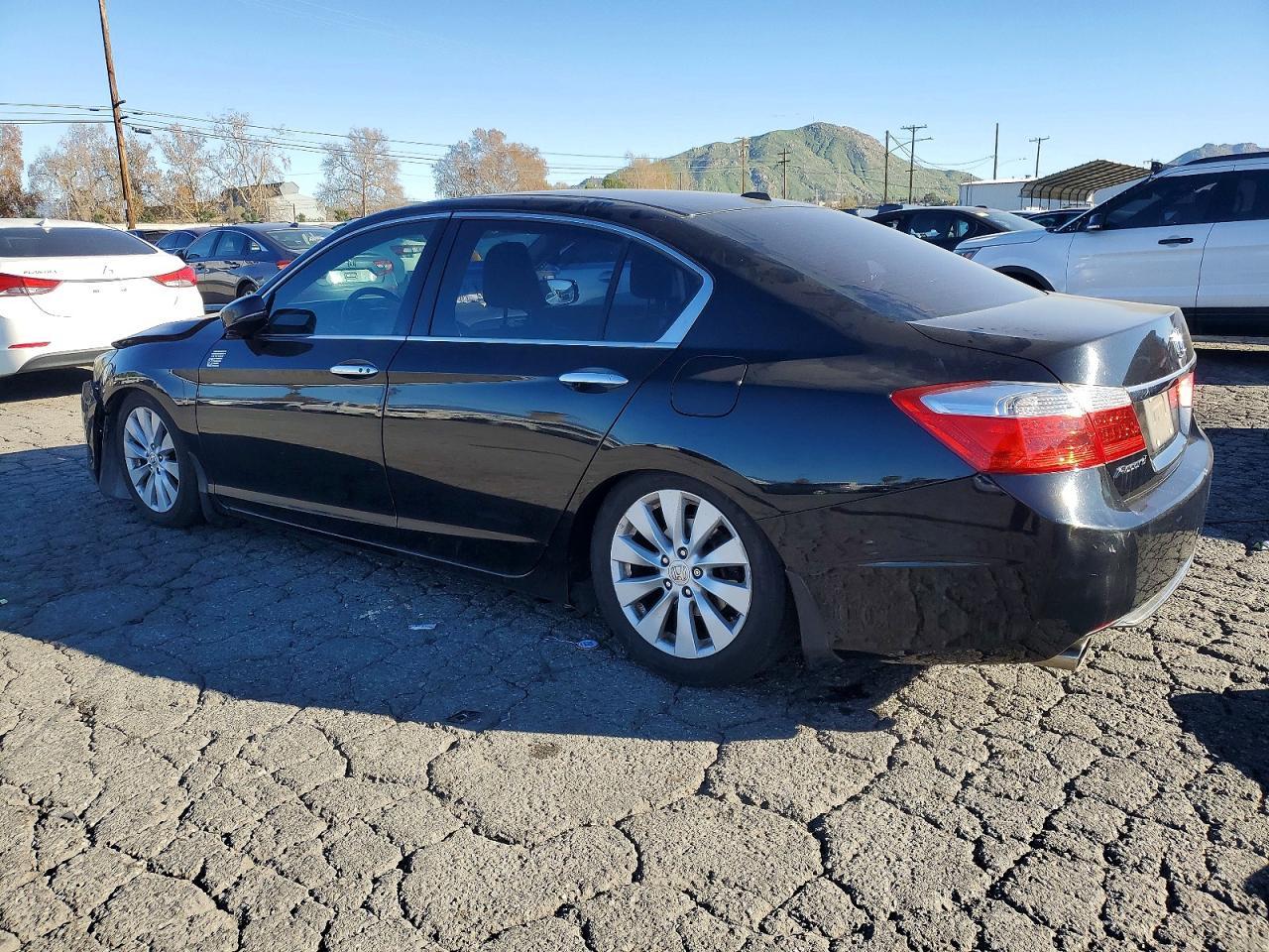 2014 HONDA ACCORD